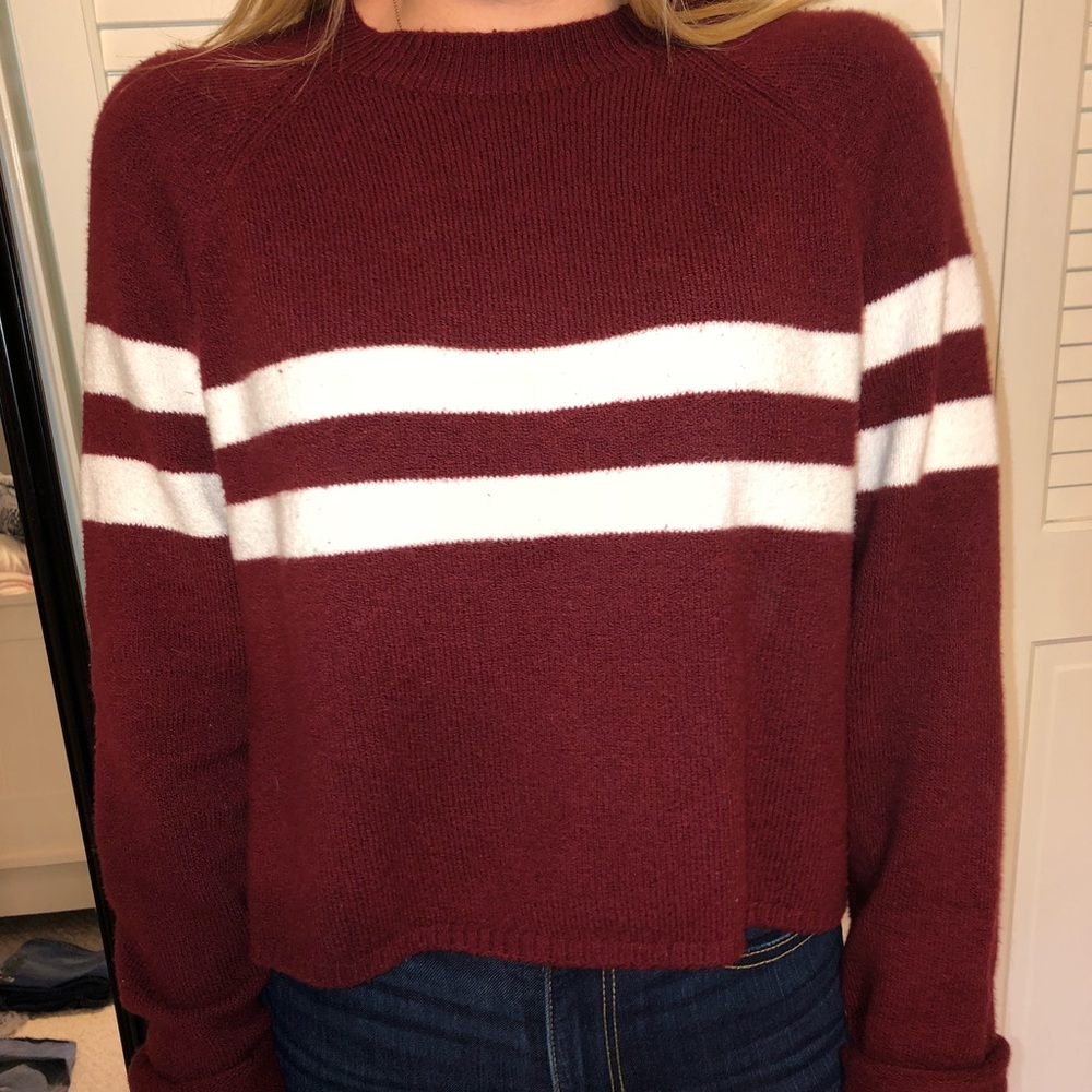 •Maroon and white sweater